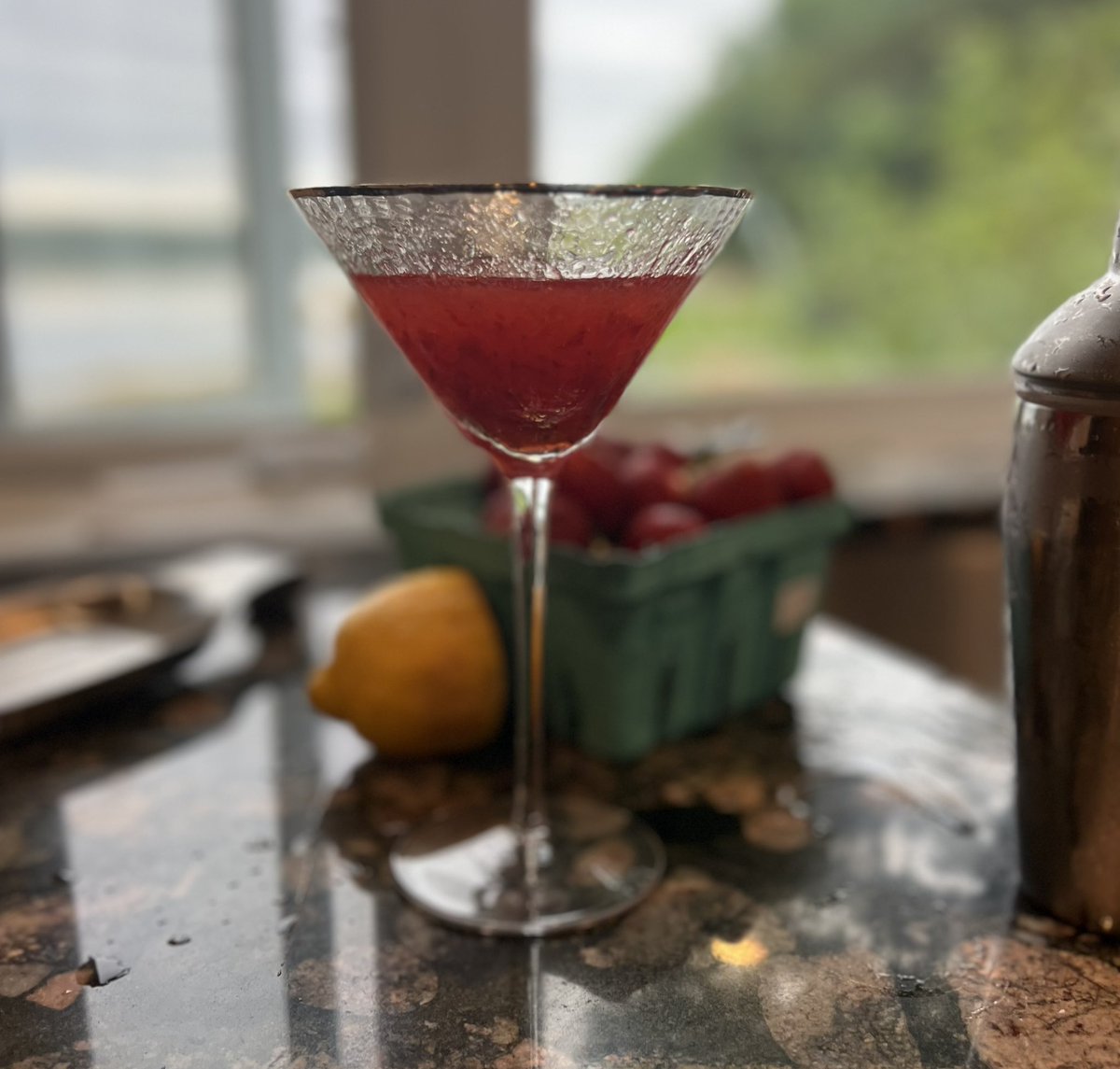 PaulCastronovo's tweet image. When it’s strawberry season. Just add @papaspilar #muddle