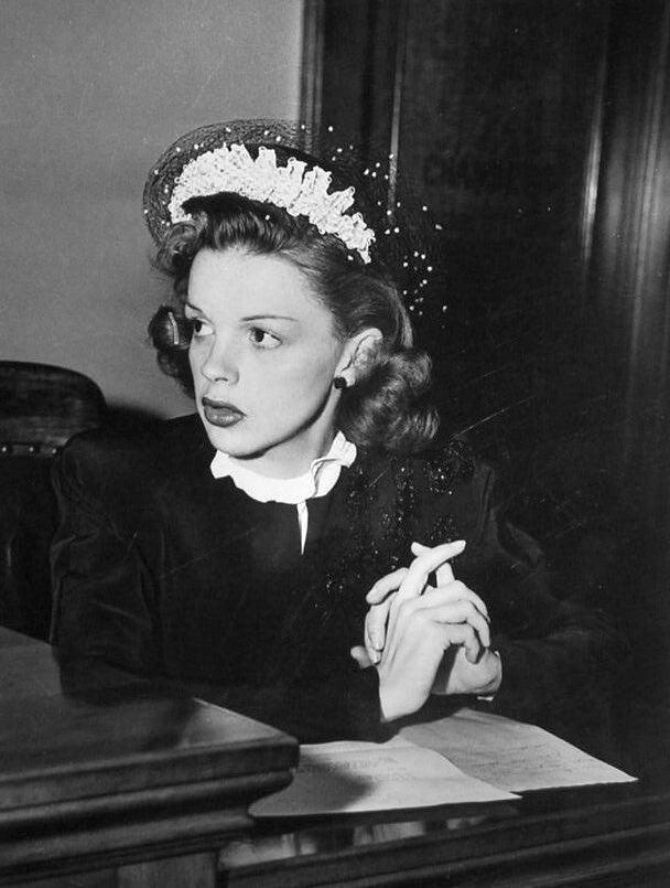 oldhllywoods's tweet photo. remembering the timeless judy garland, who passed away 55 years ago on this day in 1969. 🕊️ https://t.co/nis6EjtQ8P