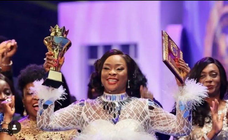blessinggladyss's tweet photo. Loveworld Nation!
Christ Embassy Virtual Zone won the church of the year awards 
Big congratulations to our highly Esteemed Pastor Yemisi Kudehinbu and all CLVZ https://t.co/8UI7c059kb