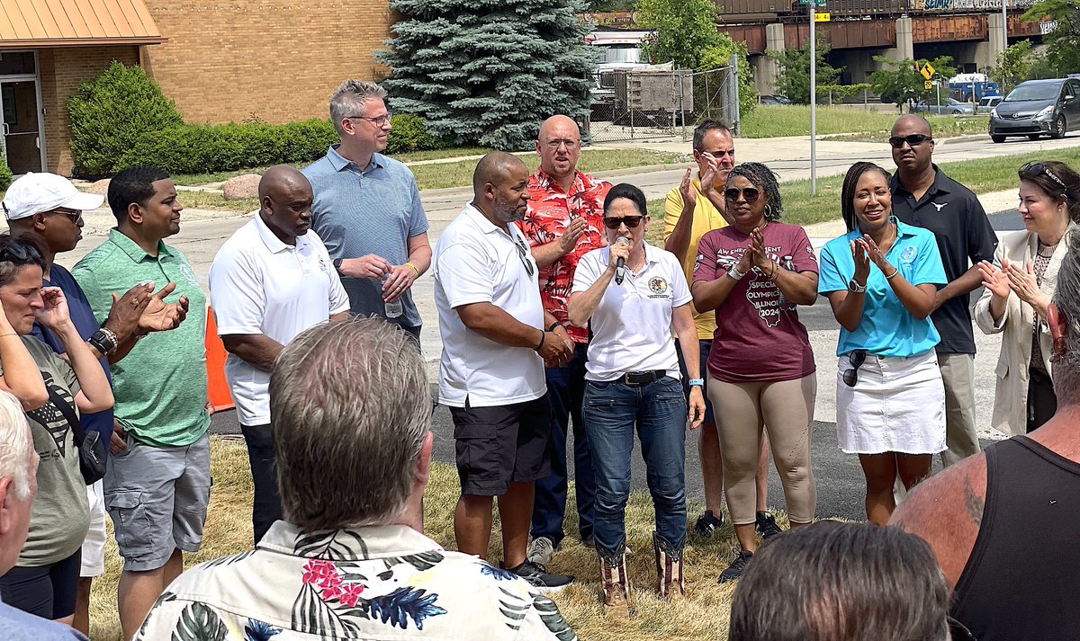 Illinois Comptroller tweet media