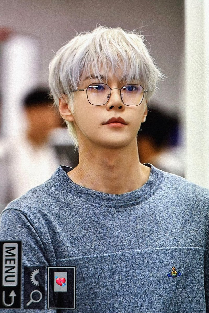DOYOUNG tweet media