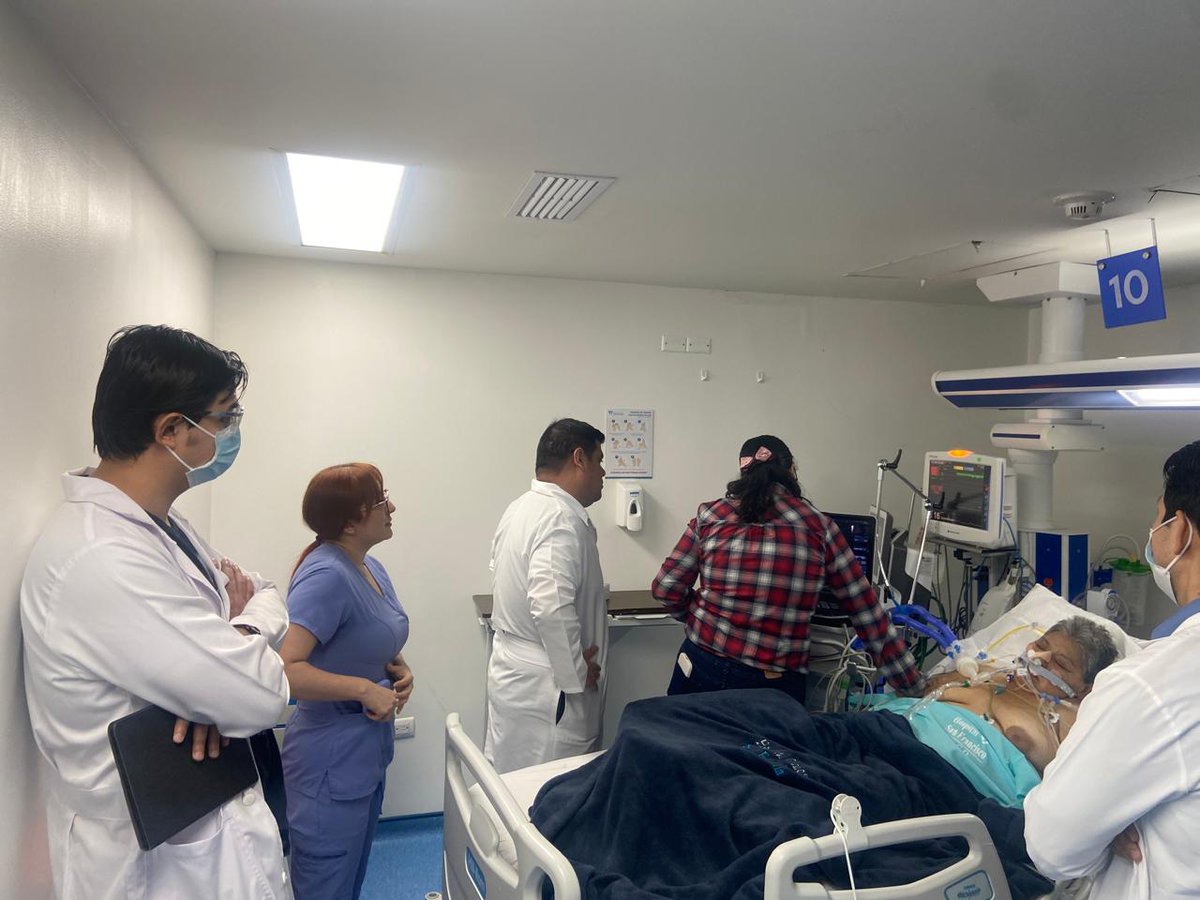 ASARUCECUA19710's tweet photo. Prácticos de los Diplomados de @ASARUC1 🇪🇨
#ultrasonografia
#ultrasound #medicinainterna #asaruc #asarucsonoacademy #medicina https://t.co/uyjMnDXPUx
