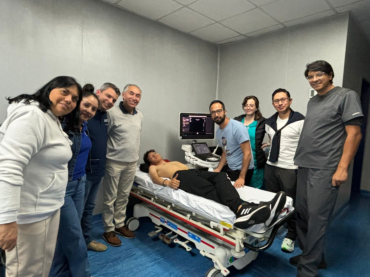 ASARUCECUA19710's tweet photo. Prácticos de los Diplomados de @ASARUC1 🇪🇨
#ultrasonografia
#ultrasound #medicinainterna #asaruc #asarucsonoacademy #medicina https://t.co/uyjMnDXPUx