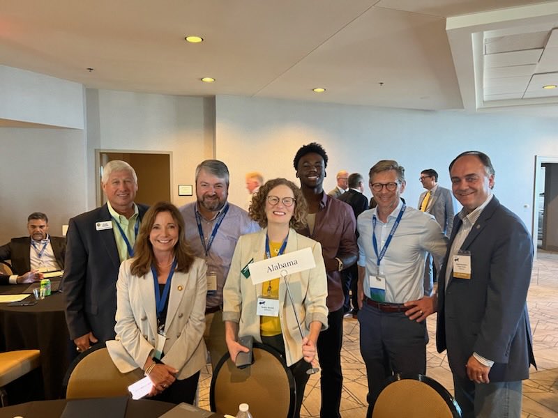 Eric Mackey tweet media