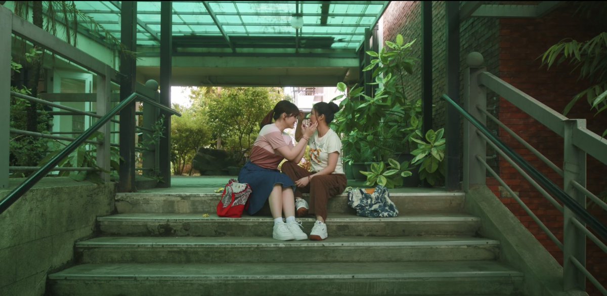 inquirerdotnet's tweet photo. ‘MALAYANG MGA PUSO...’ 🎶🏳️‍🌈

LOOK: Janella Salvador and Jane de Leon delight fans with their reunion in the music video for the former’s newest single, “Hey You,” which was launched during the Love Laban 2 Everyone Pride Festival in Quezon City on Saturday, June 22.

“Happy Pride, my dear vadengs! I hope you like my little gift,” Salvador writes.

At the end of the video, a message says: Love is love, regardless of who it finds.” | 📷: Screengrab from ABS-CBN Star Music/YouTube

For more entertainment stories, visit https://t.co/ekqey0CkGU