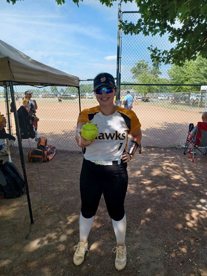 Headed to Bracket Play tomorrow after a 4-0 Pool Play record, only allowing one run so far. Ready for a long day on Sunday 🔥
<a href="/kaylynncarter7/">Kaylynn Carter</a> 💣
<a href="/Maleya_Thompson/">Maleya Thompson</a> 💣