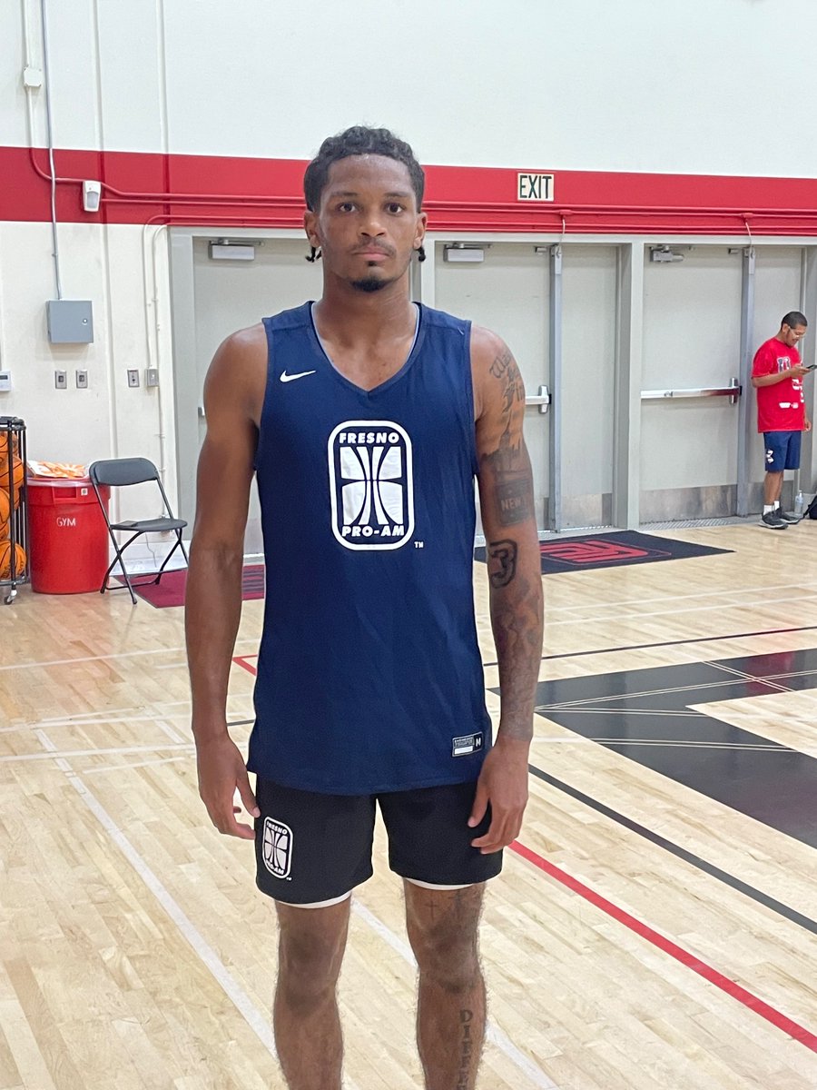 100percent3G's tweet photo. Milo Santos pumps in 25 in Team Chill Suites’ 91-78 win over Paper Route Sat. afternoon in the Fresno Pro-AM. https://t.co/arknSiAsXE