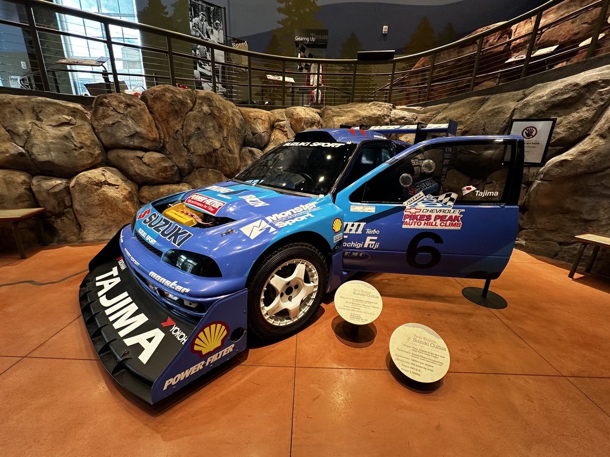 MotorFanweb's tweet image. パイクスピークのミュージアムには、もちろんモンスター田嶋のツインエンジン・カルタスが！

#ppihc
