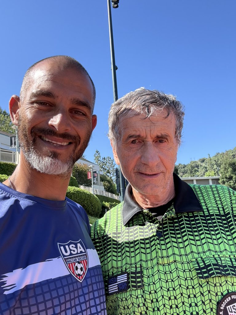 CoachYossi's tweet photo. It was nice to see this young man still refereeing ⚽️ Congrats on being inducted to @nisoadotcom HOF 👏 #RealDeal #BestRef @MaccabiUSA @BigWestMSOC https://t.co/aF4GghmFQm