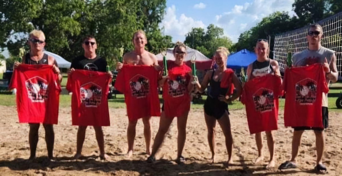 Bremond Polish Days Volleyball!Back 2 Back champs! The pain is worth it!