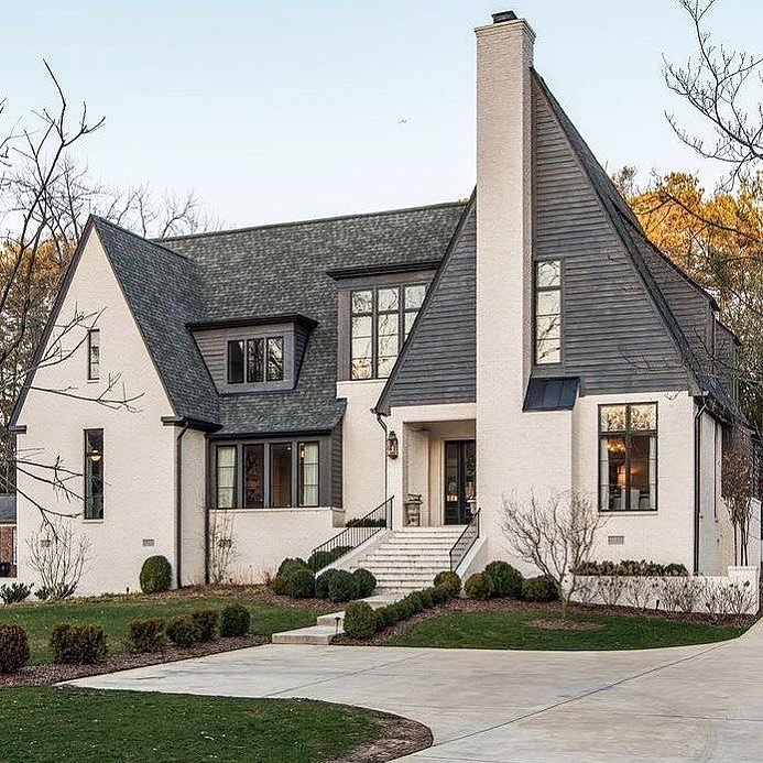 Our design concept is to create a comfortable and warm living environment for you. Combining modern elements with natural aesthetics, making your home full of vitality and vigor