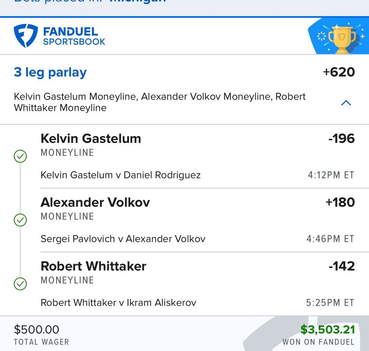 iPurky's tweet photo. #GamblingX #GamblingTwitter #UFCSaudiArabia CASH meeeeee🏦🏦✅😂 https://t.co/eC0b7ceE8r
