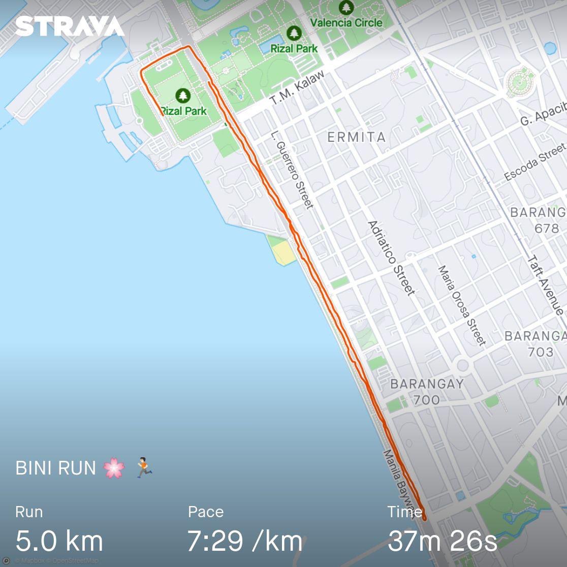 brwinfsc's tweet photo. When your Running Era 🏃🏻 met your FanBoy Era 🌸 😅 #Bini #BiniRun

PS. Thank you bloom kuya # 3580 for offering to take a photo of me 😅 https://t.co/e47VUydzi5