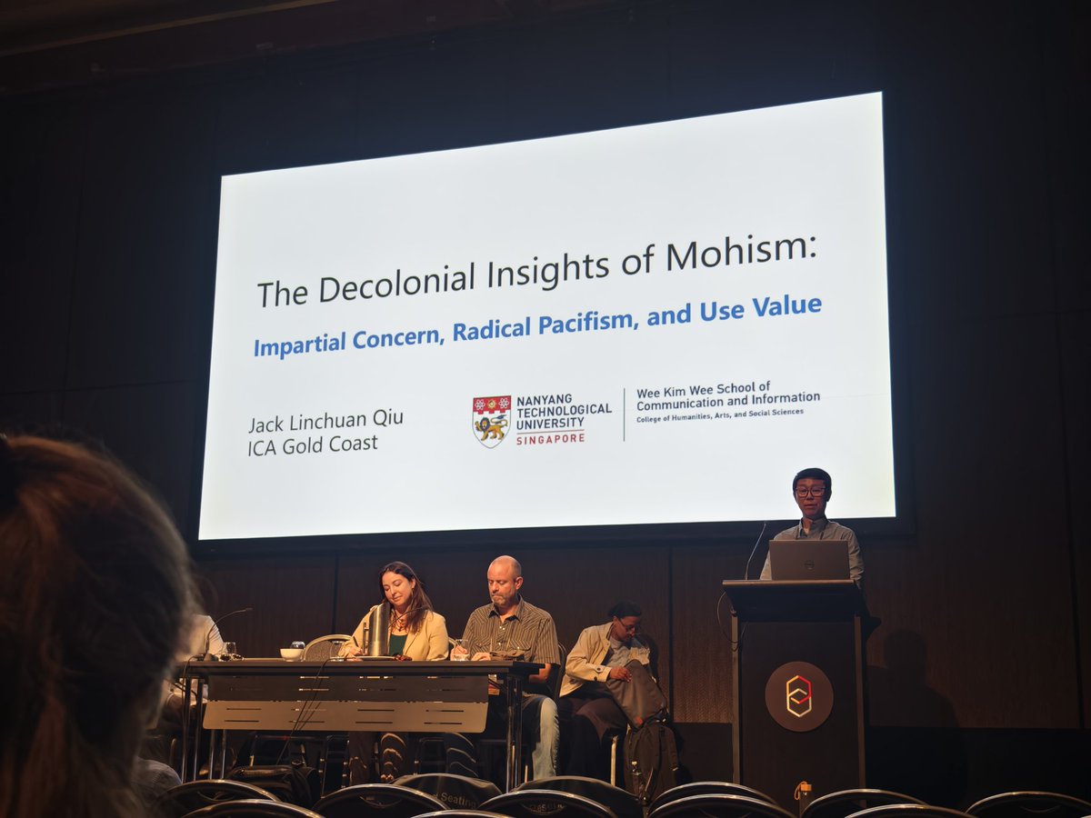 JDLeoLiu's tweet photo. If you are tired of hearing Confucianism as the sole Chinese philosophical thinking, welcome to Prof @jacklqiu's ICA talk on Mohism and its decolonial insights for today's world!#postcolonialism #ICA24 https://t.co/vmbYHzwWCd