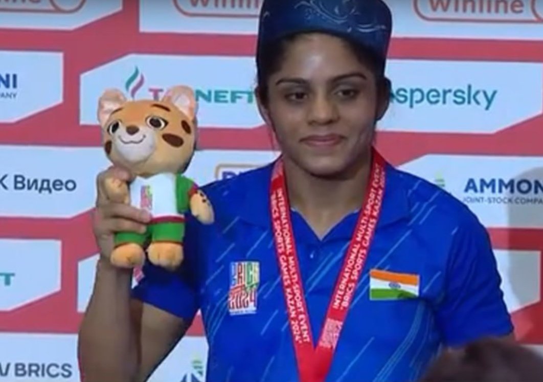 monster_zero123's tweet photo. 2🥇3🥈5🥉
Indian womens boxers put up a good show at the BRICS Games winning a total of 10 medals

Gold
48Kg-Minakshi
50Kg-Anamika

Silver
52Kg-Jyoti
57Kg-Sakshi
60Kg-Manisha

Bronze
63Kg-Prachi
66kg-Manju Bamboriya
70Kg-Lalita
75Kg-Pooja Rani
+81 Kg-Nupur

Well done!

#Boxing https://t.co/bYY2t2HPB7