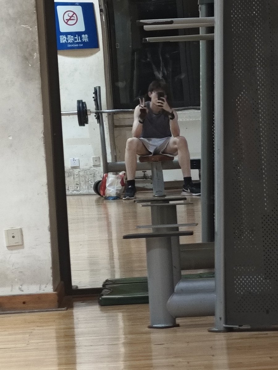 baracap_'s tweet photo. 打卡 https://t.co/YuHjgzOhyS