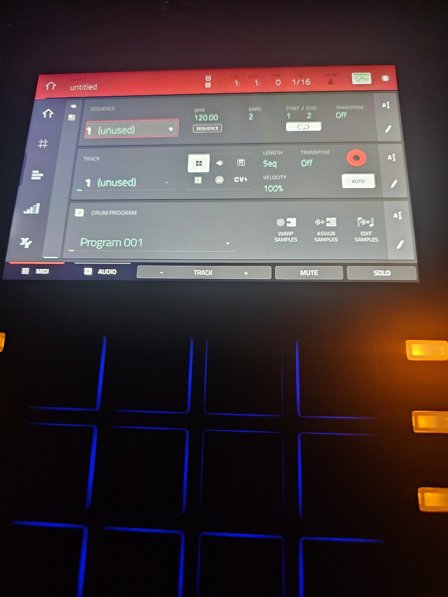 RaNDoM_GuY526's tweet photo. #LateSession #BeatMaking #NoMoreGames https://t.co/T4r2JqBGAv