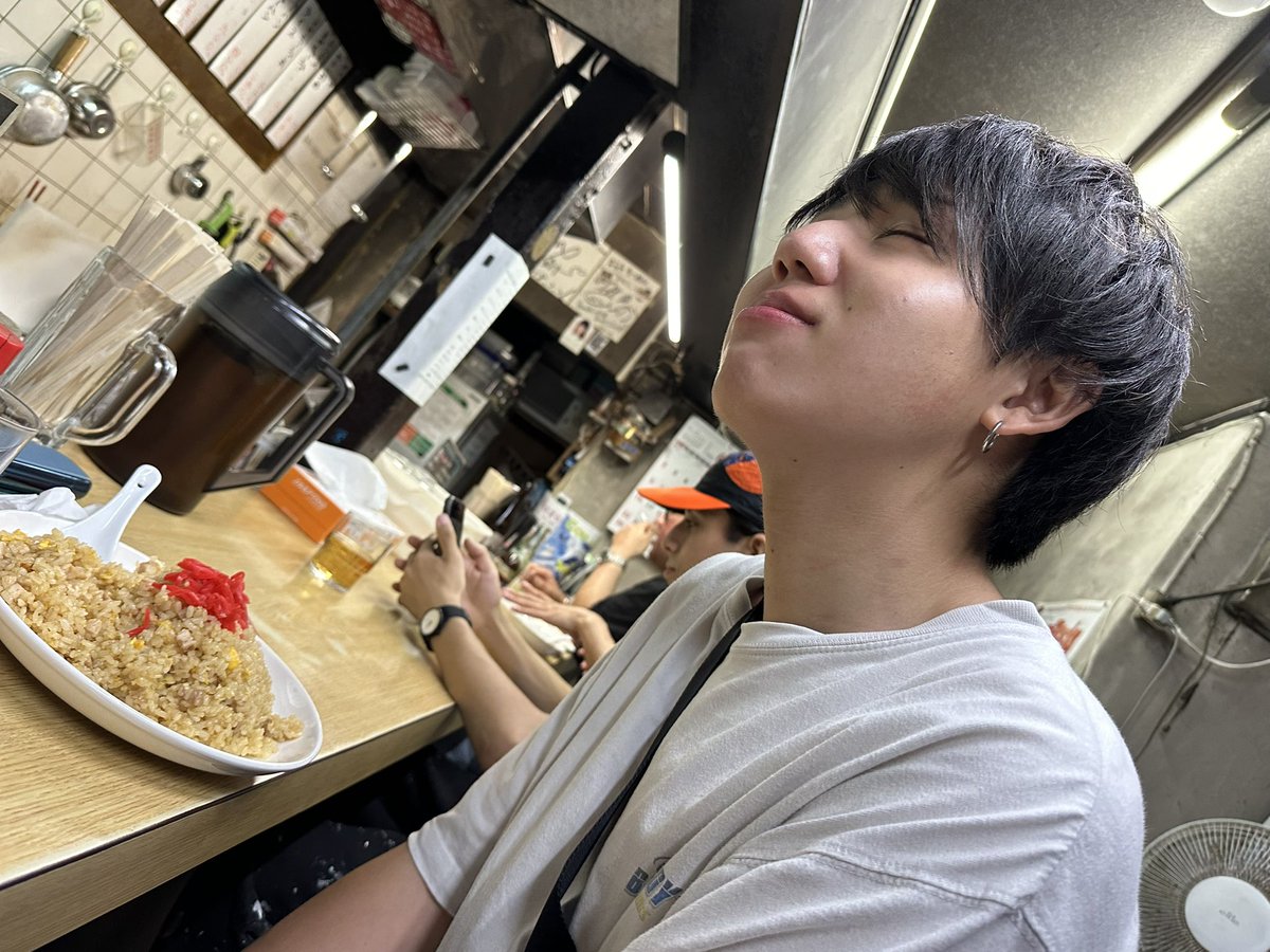 07Choir's tweet photo. @ikura__7 昨日の帰りオレンジのGRみてうにつぼさんとか言ってました‼️ https://t.co/a36dsOc7pA