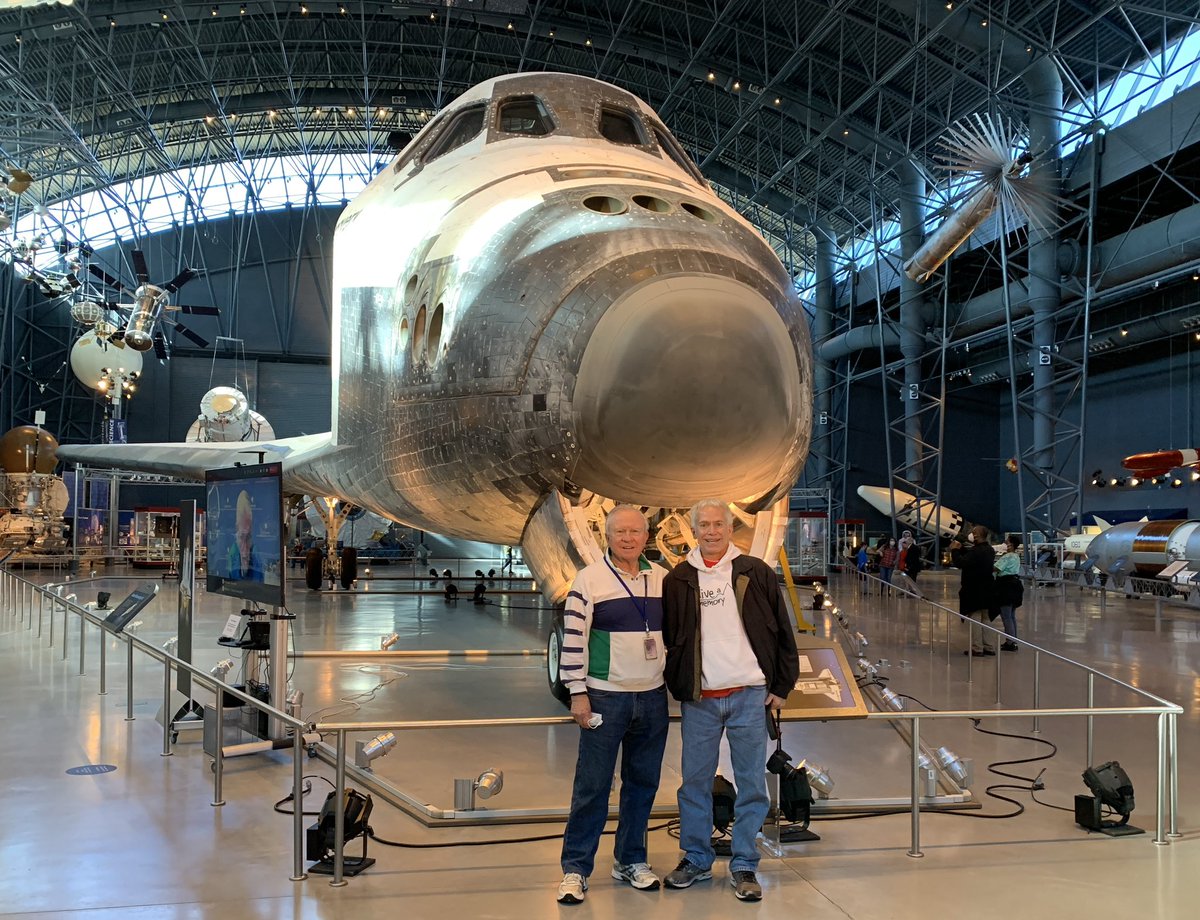 LiveaMemory's tweet image. What an Awesome Display!
When You Get to See a Space Shuttle You Always Leave With the Best Souvenirs - Unforgettable Memories!
#SpaceShuttle #NASAKennedy