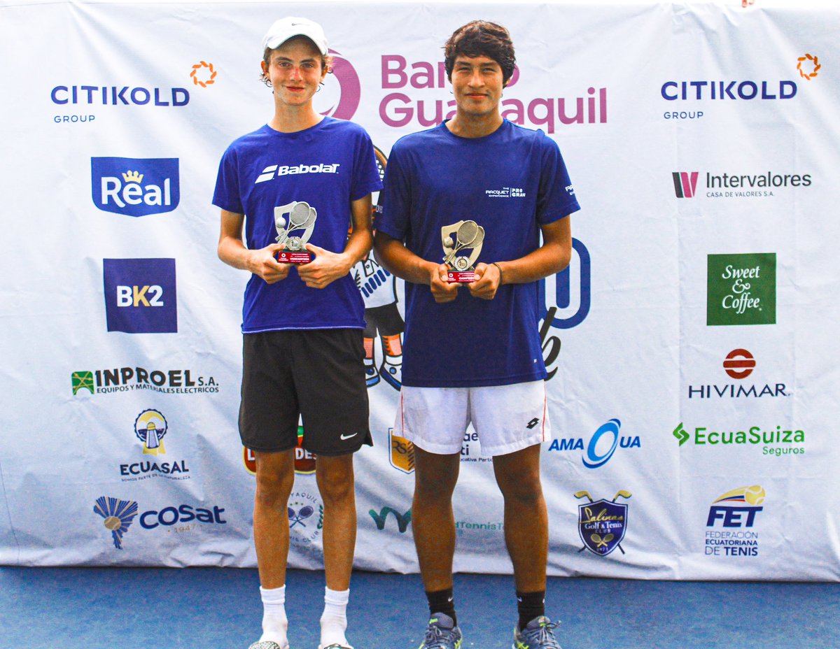 gogo_week's tweet photo. Premiación #CopaGOGO ITF J60 Salinas.
Ligaya Murray 🇺🇸 (C)
Valentina Vargas 🇪🇨
Ángel Véliz 🇪🇨(C)
Emilio Camacho 🇪🇨
Premia @AndresGomezGogo 
Sede @salinasgolfteni 
#GOGOweek @BancoGuayaquil https://t.co/Twom4TxXw9