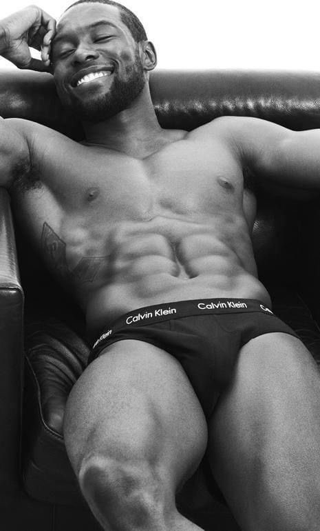 notgwendalupe's tweet photo. Trevante Rhodes for Calvin Klein https://t.co/PllLp3I303
