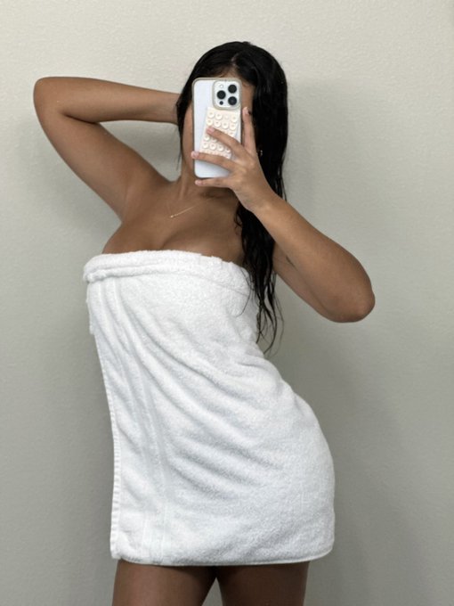 Am I your type? https://t.co/sTzSjCR1JQ<a href="/tag/mvsales"class="tags"><span>&#35;mvsales</span></a>