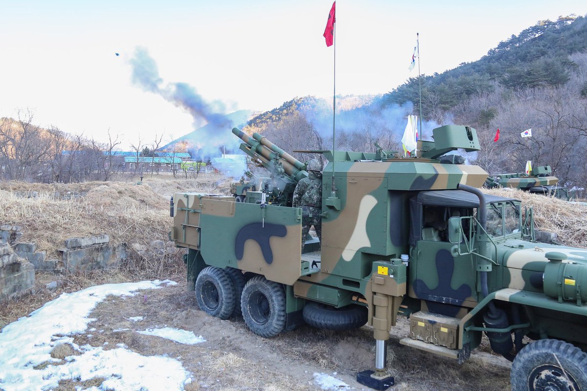 ari_rogoff's tweet photo. @david_lisovtsev Seems pretty useful if its pretty cheap. South Korea has a similar system. A mobile 105mm sounds like a good idea. https://t.co/vc0NcVULZO