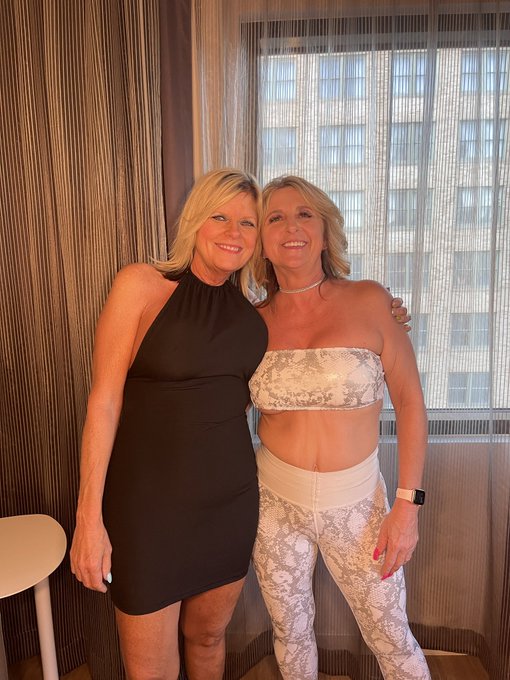 Getting ready to go out and party with this sexy chick @CrissyDDJames.  Then back to the hotel to shoot<a href="/tag/mvsales"class="tags"><span>#mvsales</span></a>