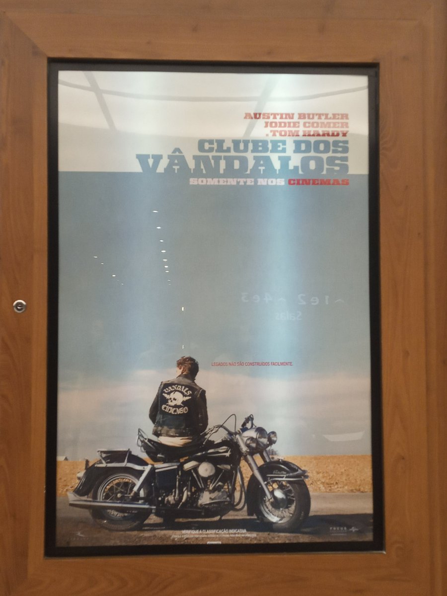 Assisti e recomendo, um dos melhores filmes do ano.

Está em cartaz nos cinemas.

#Bikeriders
#TheBikeriders