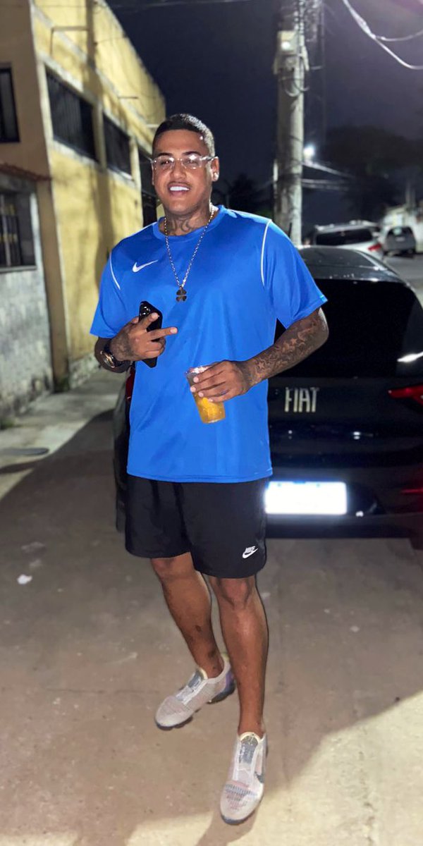 ManoTajo57's tweet photo. Quem me protege não falha !! 🧠💭🕊️ https://t.co/k2lKuyFtx8