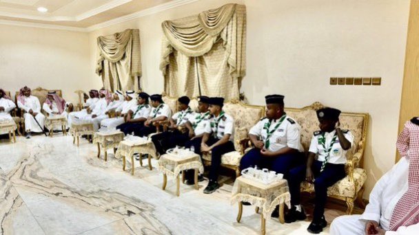news_of_kharj's tweet photo. الشيخ خالد بن راشد الغانم الحقباني يقيم مأدبة عشاء بمنزله لجوالة #جمعية_التنمية_بالدلم المشاركين في خدمة الحجاج لهذا العام ١٤٤٥هـ 
#السيح #الدلم #الهياثم #نعجان #اليمامه #السلميه #الضبيعه #ماوان #البدع #الناصفه #الرفيعه #الحريدي #الرفاع #الرغيب #الرفايع #التوضحيه
@khaled1alghanem https://t.co/VKW6TeYcHC