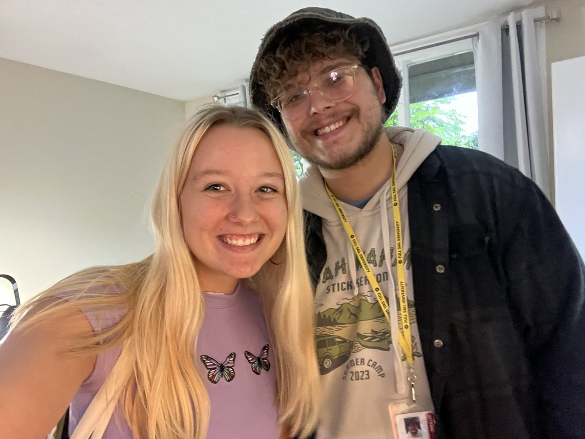 thewhyshortfilm's tweet image. Sound magic in the making! 🎶✨ Parker, our talented re-recording engineer and composer, joins forces with Santi, our foley engineer and artist of &apos;Bloom,&apos; to perfect the audio in the dub stage. 🎧🎬 #SoundMastery #PostProductionMagic #AudioPerfection #BehindTheScenes #FilmSound