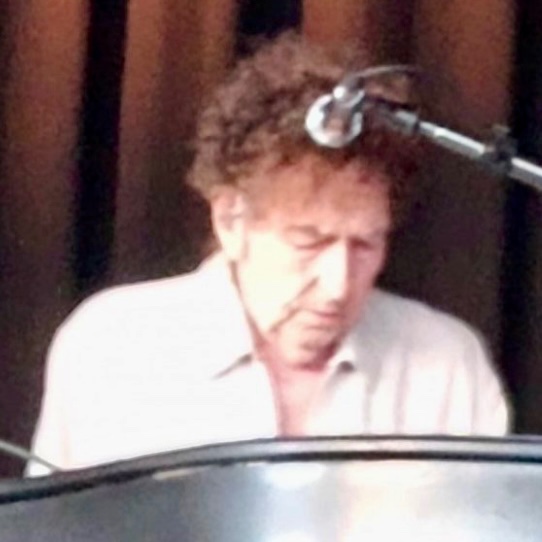 JokermenPodcast's tweet photo. Bob Dylan’s second Outlaw Fest performance is in the books

We are EATING 💫🌅 https://t.co/SjXgXH2lx0