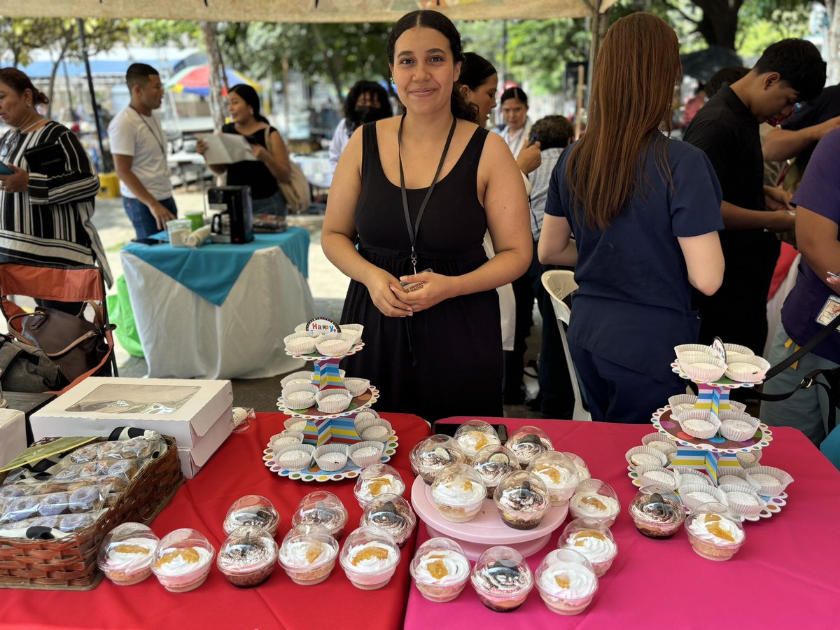 #MEFCCA en coordinación con la Comisión Local de Economía Creativa desarrollaron el Festival Departamental del Emprendedor Creativo “Yo puedo, Yo emprendo”

#LeonRevolucion #4519LaPatriaLaRevolucion