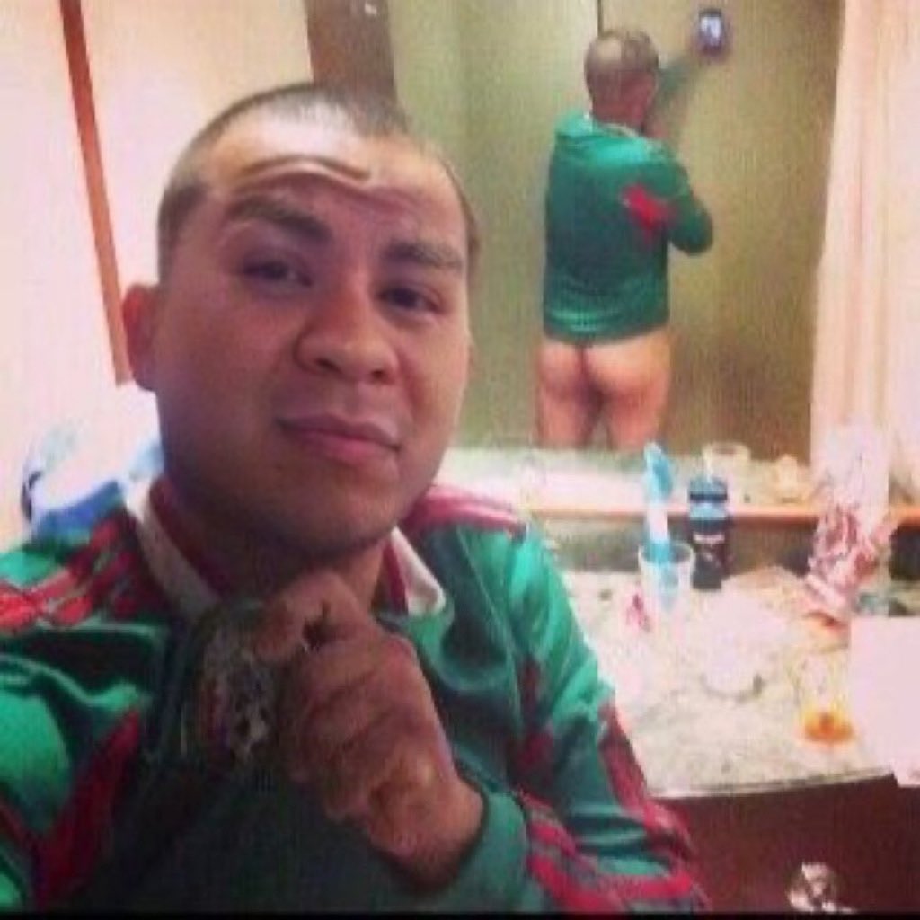 P3LUM4G0O's tweet photo. Yastoylisto para ver la #CopaAmericaEnViX https://t.co/vWRi0leOYQ