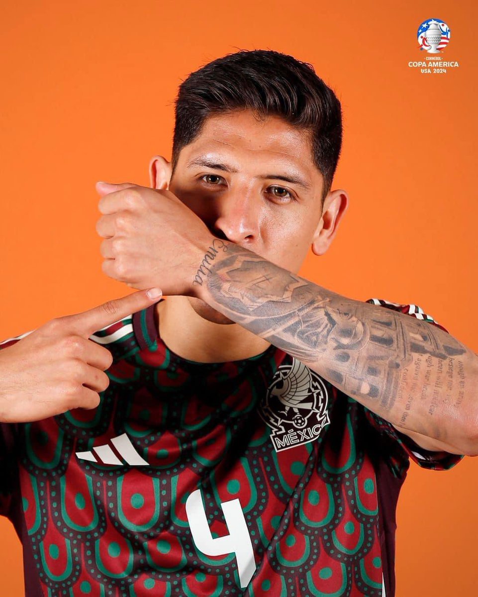 ReynosaDaniel's tweet photo. Mucha fuerza Capitán @EdsonAlvarez19 
Mexico está contigo 🫡 🇲🇽
Venga capitán, venga Machin 🫡🫡🫡 https://t.co/SxsojnGZQj