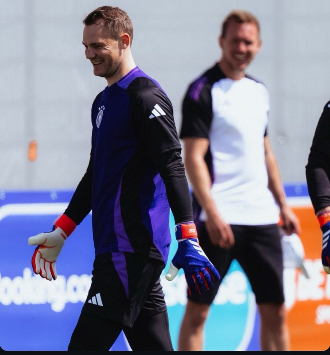 Wrestle_ft's tweet photo. #NeuerDay
#JulianDay
#MusialaDay
#KimmichDay
#WirtzDay
#مانشافت_داي https://t.co/OB7SUqbujk