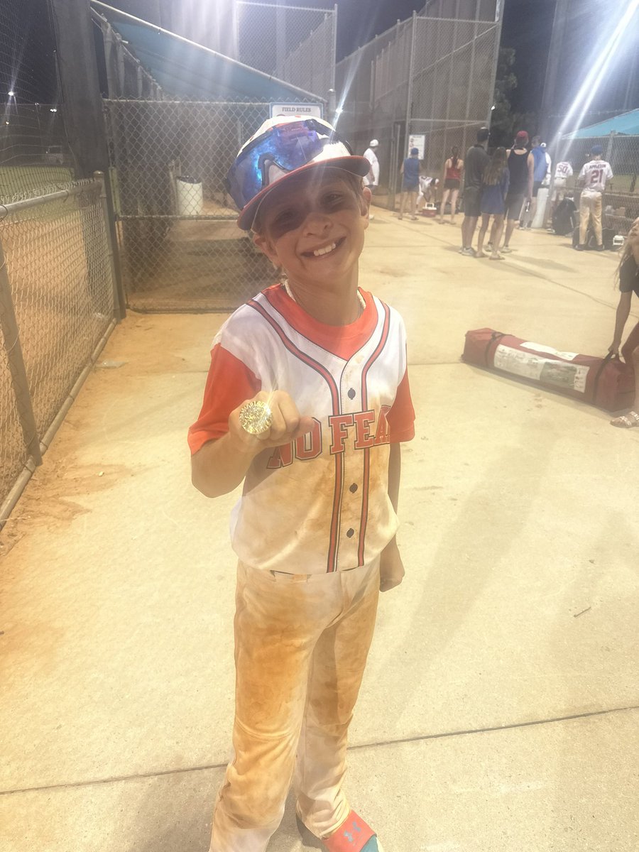 Picked up and played with some friends in the beach World Series and can how with the bling