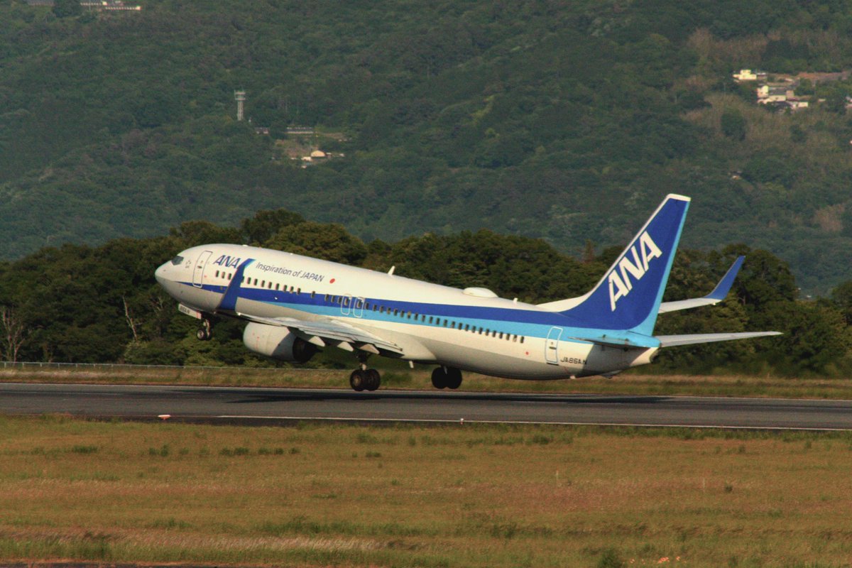kazuki_BK_c525's tweet photo. #RJOB #岡山空港
ANA https://t.co/xo9bhnP19l