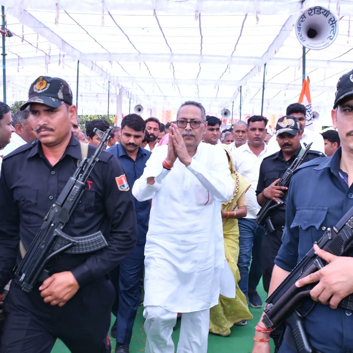 Bhera ram (@jatbera1) on Twitter photo рдорд╣рд╛рд░рд╛рдЬрд╛ рд╡рд┐рд╢реНрд╡реЗрдВрджреНрд░ рд╕рд┐рдВрд╣ рдЬреА рдХреЛ рдЬрдиреНрдо рджрд┐рд╡рд╕ рдХреА рд╣рд╛рд░реНрджрд┐рдХ рд╢реБрднрдХрд╛рдордирд╛ рдПрд╡рдореН рдмрдзрд╛рдИ ЁЯОВЁЯОЙ
рдИрд╢реНрд╡рд░ рд╕реЗ рдЖрдкрдХреЗ рдЙрддреНрддрдо рд╕реНрд╡рд╛рд╕реНрдереНрдп рдПрд╡рдореН рд▓рдореНрдмреА рдЙрдореНрд░ рдХреА рдХрд╛рдордирд╛ рдХрд░рддреЗ рд╣реИ ЁЯЩП
#HBD_MAHARAJ_SAHAB
#рдиреЗрд╢рдирд▓_рдлреНрд░реАрдбрдо_рдпреВрдирд┐рдпрди рдорд╣рд╛рд░рд╛рдЬрд╛ рд╡рд┐рд╢реНрд╡реЗрдВрджреНрд░ рд╕рд┐рдВрд╣ рдЬреА рдХреЛ рдЬрдиреНрдо рджрд┐рд╡рд╕ рдХреА рд╣рд╛рд░реНрджрд┐рдХ рд╢реБрднрдХрд╛рдордирд╛ рдПрд╡рдореН рдмрдзрд╛рдИ ЁЯОВЁЯОЙ
рдИрд╢реНрд╡рд░ рд╕реЗ рдЖрдкрдХреЗ рдЙрддреНрддрдо рд╕реНрд╡рд╛рд╕реНрдереНрдп рдПрд╡рдореН рд▓рдореНрдмреА рдЙрдореНрд░ рдХреА рдХрд╛рдордирд╛ рдХрд░рддреЗ рд╣реИ ЁЯЩП
#HBD_MAHARAJ_SAHAB
#рдиреЗрд╢рдирд▓_рдлреНрд░реАрдбрдо_рдпреВрдирд┐рдпрди