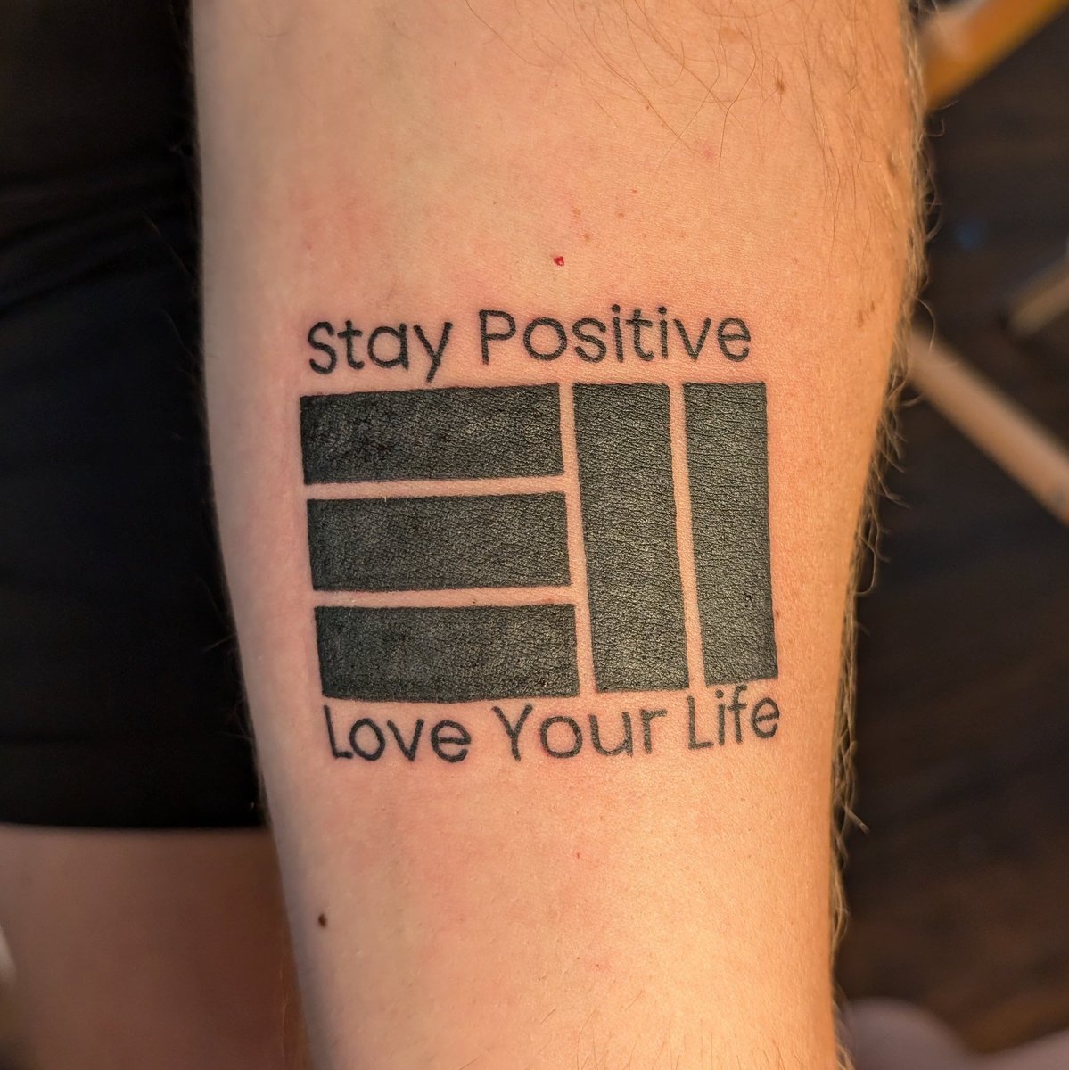 eakersten's tweet image. Finally got my permanent reminder @NickHexum @311 #StayPositiveAndLoveYourLife