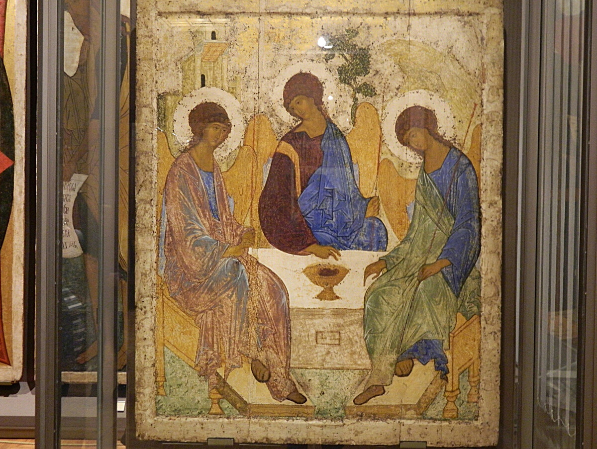 С Праздником Святой Троицы!