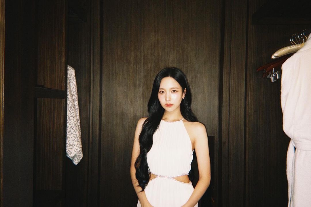 CountOnMi_324's tweet photo. SKII 여왕👑 #SKIIxMINA

#트와이스 #미나 #TWICE #MINA https://t.co/5isw23S28K
