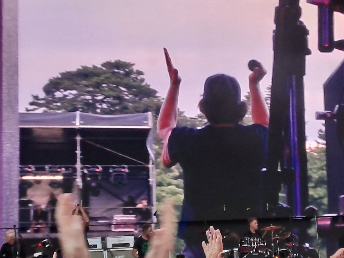 Cottse's tweet photo. Pearl Jam #Dublin ##Bod50 ! #epic pearljam #Europe https://t.co/A6IppWD4Oc