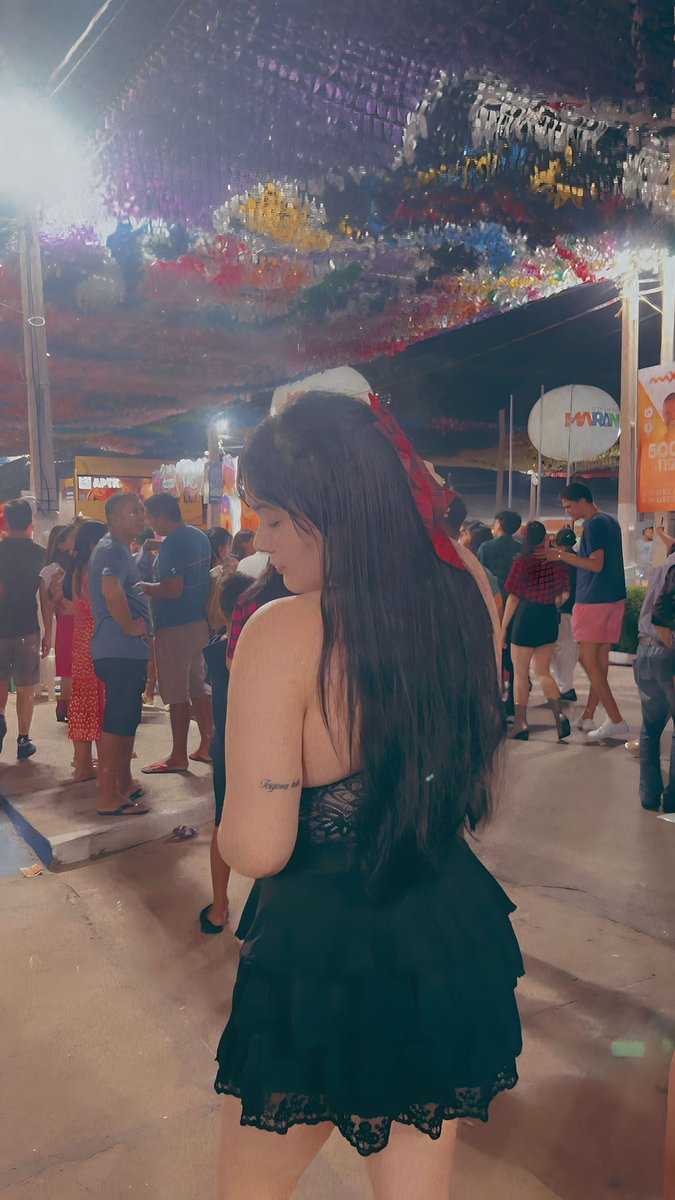 Amandaaabc's tweet photo. São João 🎊 https://t.co/nkl3F2Argy