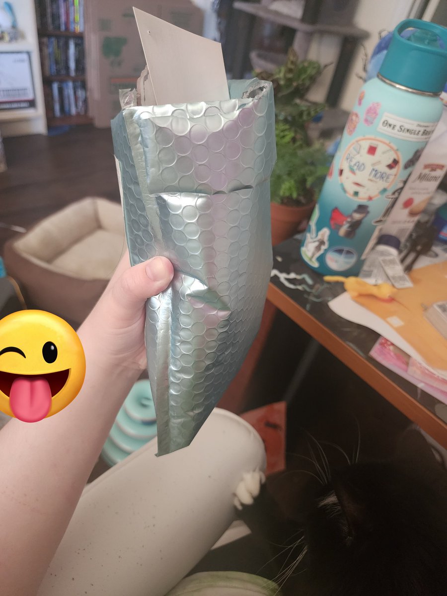 OedipusOctopus's tweet photo. I have so much 😭 I really just want it all to go to a good home... I have all sorts of stuff, ship and not. https://t.co/rSEqVKMoYF