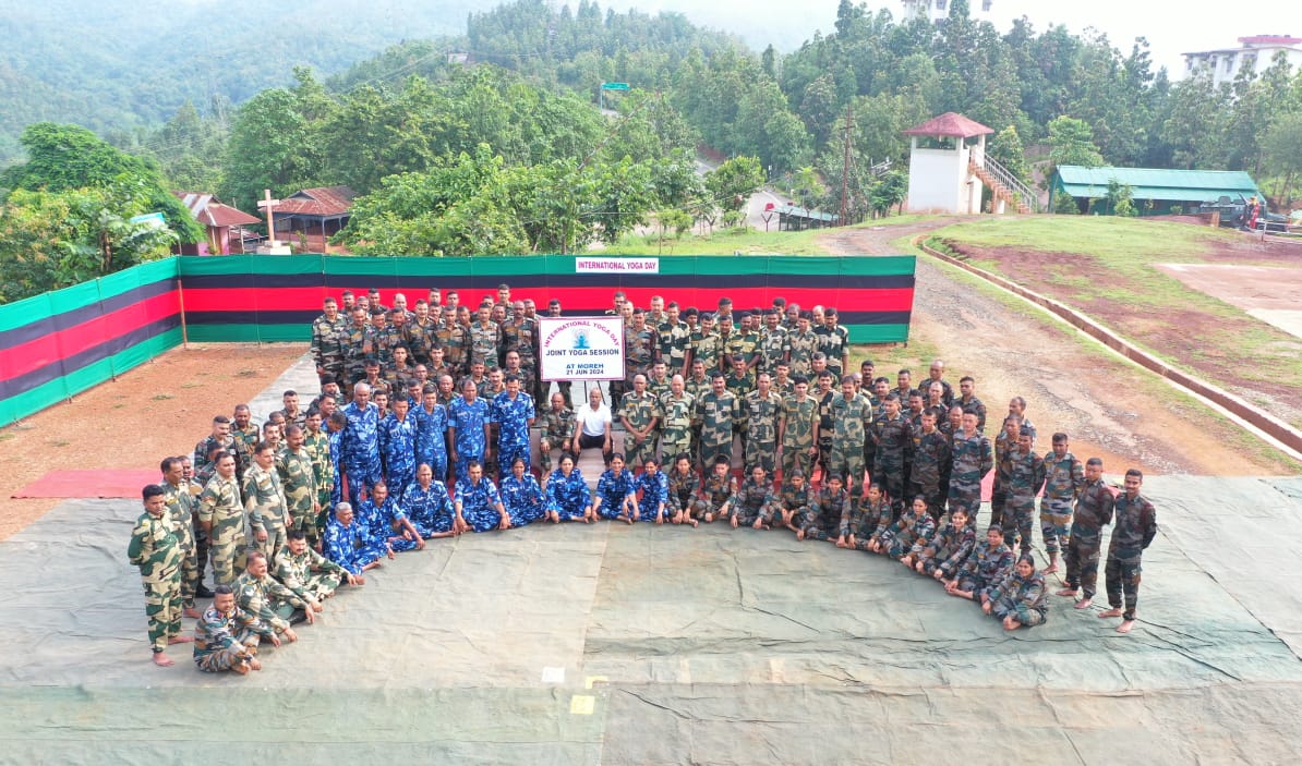 official_dgar's tweet photo. ASSAM RIFLES CELEBRATES INTERNATIONAL YOGA DAY WITH CAPFs AT MOREH
#AssamRifles organised joint yoga session for the troops of Assam Rifles, Border Security Force and Rapid Action Force at KLP Ground, ICP and Company Operating Bases of Moreh Town on 21 June 2024 with an aim to teach troops about yoga's profound benefits. The event attended by more than 620 troops of various security forces.
@HMOIndia @adgpi @PIBHomeAffairs