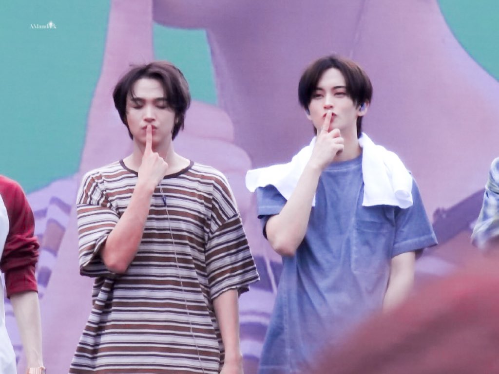 ม้าคย้อกเหมือนสิ่งนั้นมาก