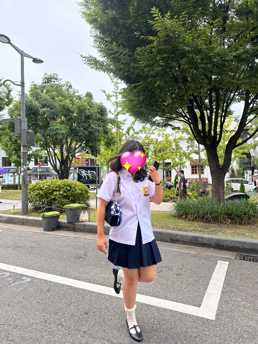 엔즐 tweet media