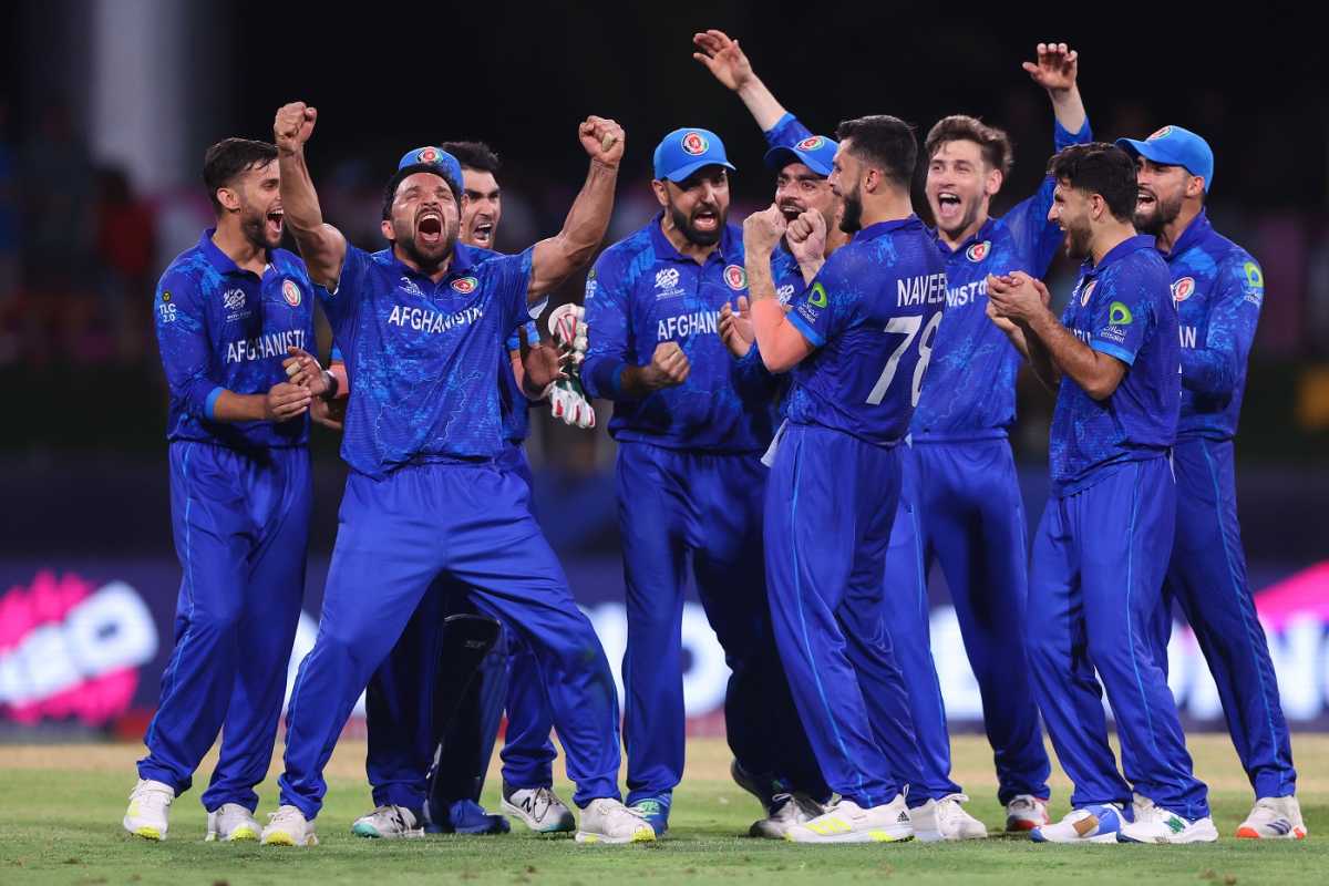 I already said - "Jis Din Gira Denge, Us Din Ye (Afghanistan 🇦🇫) Badi Team  ho jaegi"

Lo Phir Australia 🇦🇺 ko bhi gira diya, Congratulations <a href="/ACBofficials/">Afghanistan Cricket Board</a> , many more to come 🇦🇫

#AUSvsAFG